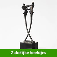 kleine zakelijke beeldjes en bedankjes