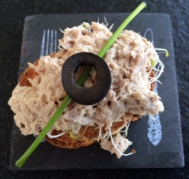 Bruschetta tonijn