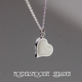 Moedermelk Collier Acceptance