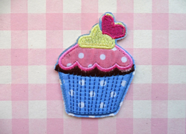 Strijkapplicatie cupcake blauw met hartje