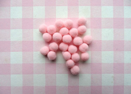 Pompom 8 mm roze