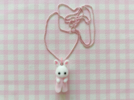 Ketting met fluffy konijntje