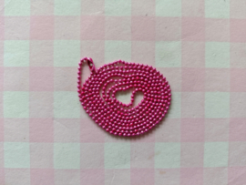 Balletjes ketting fuchsia