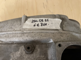 Gehaeuse-350-spitz-vierteilig