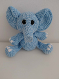 Velvet Olifant Ollie