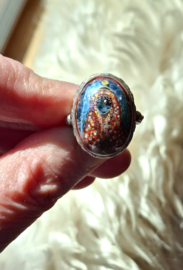 Grootmoeders zilveren ring.