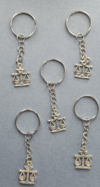 sleutelhanger weegschaal