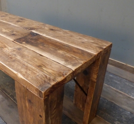 Massief houten tafel