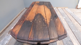 Eiken tafel