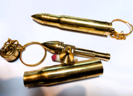 Metal Camouflage Bullet Nøglering Pibe 10cm