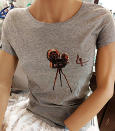 Koszulka Truedat z wizerunkiem kamery filmowej
