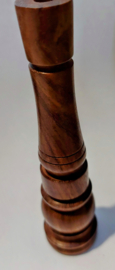 Magnifique chillum pour fumoir en bois marron fait à la main 13 cm