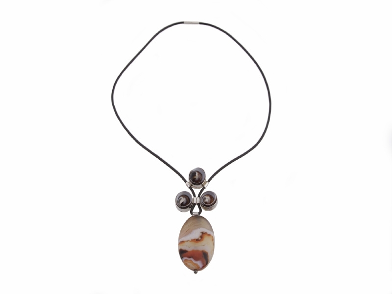 Banded Agate with Shells