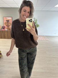 Knitted short pull Ambika - dark brown