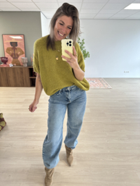 Knitted short pull Ambika - green