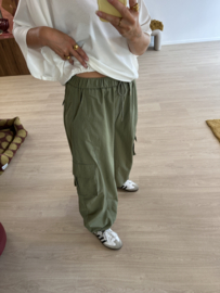 Parachut cord pants - army green