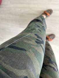 Camo balloon jeans - army green