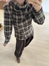 Check button waterfall blouse Ambika - brown