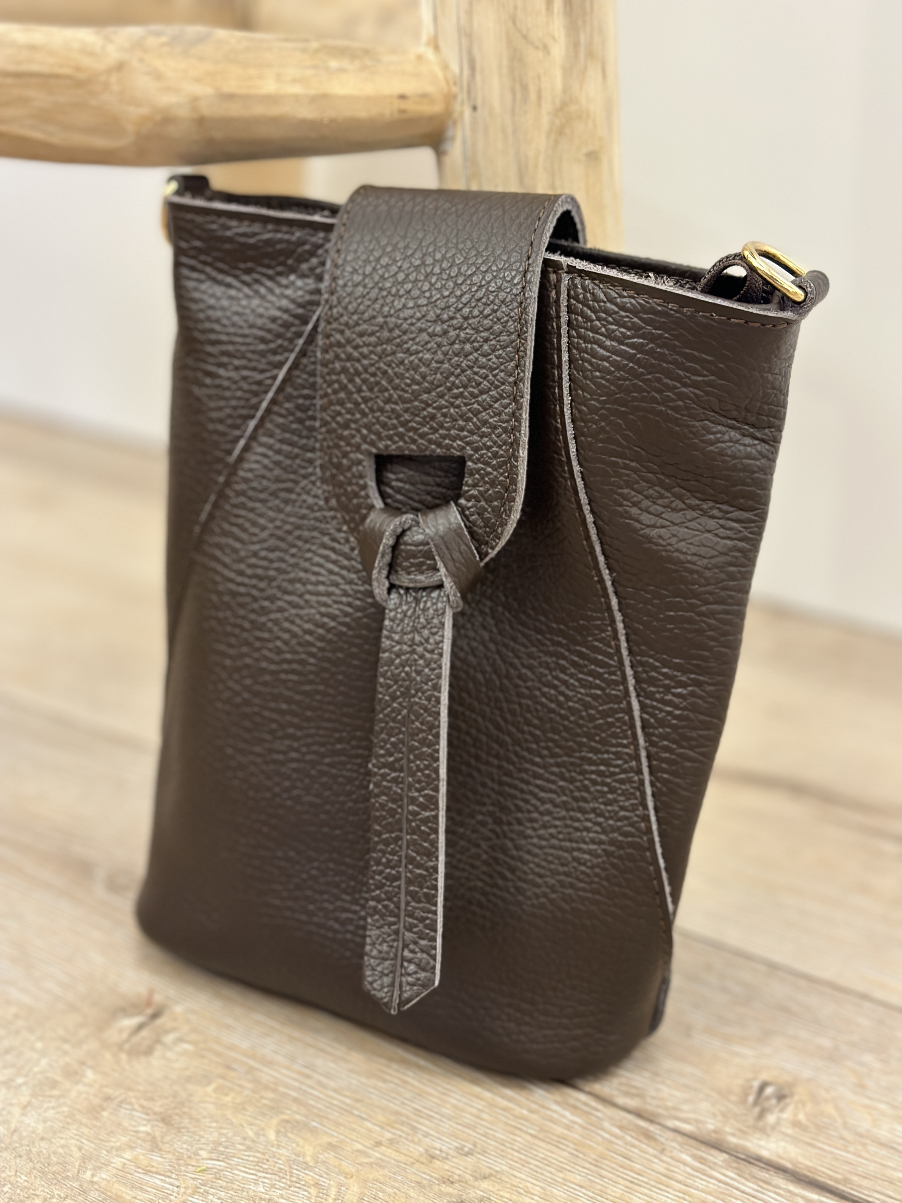 Leather kendra bag - dark brown