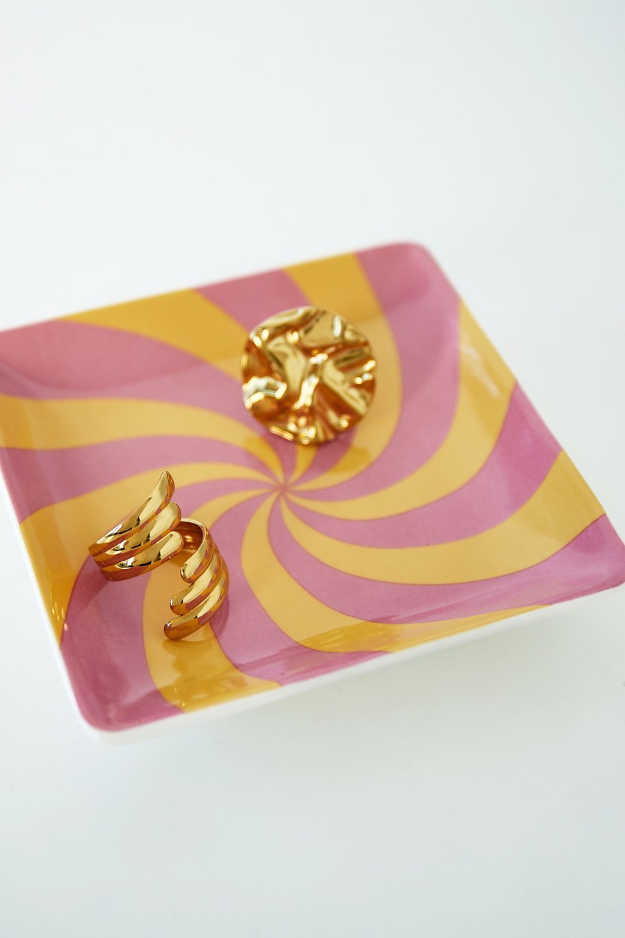 Jewelry tray - swirl pink