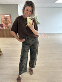 Knitted short pull Ambika - dark brown