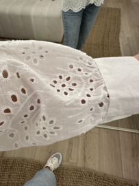 Embroidery blouse - white