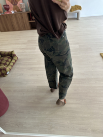 Camo balloon jeans - army green