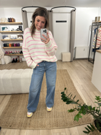 Knitted stripe pull - pink light