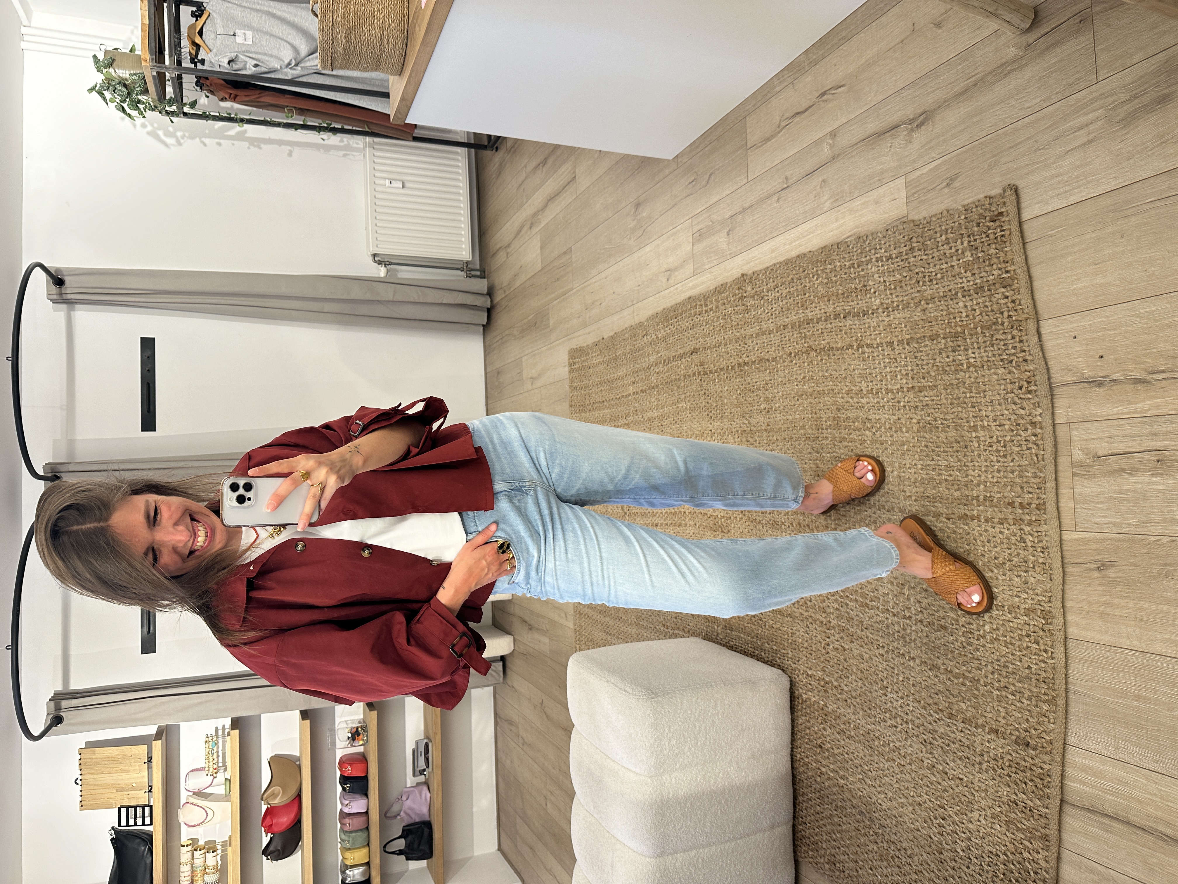 Wide short trenchcoat - bordeaux