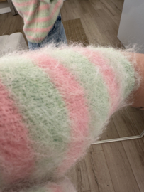 Stripe short V-pull Azzurro - green/pink