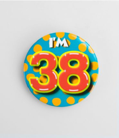 Button Happy 38 jaar