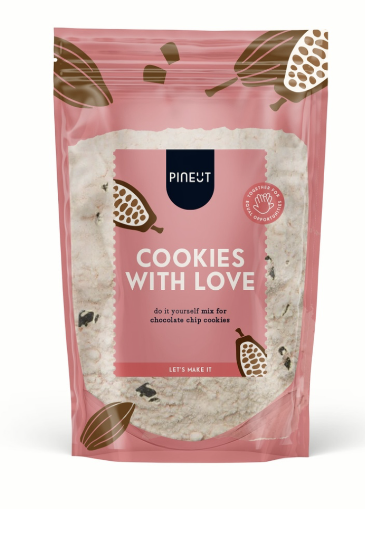 Pineut Cookies with love