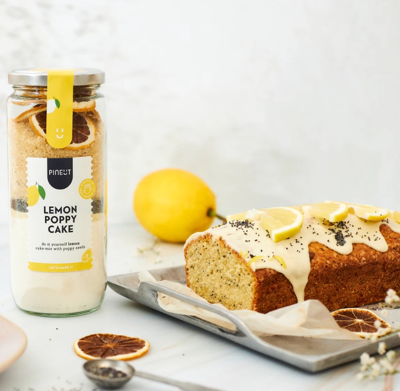 Pineut  Lemon Poppy Cake