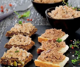 Comtesse du Barry Rillettes van Varkens met Espelette Peper