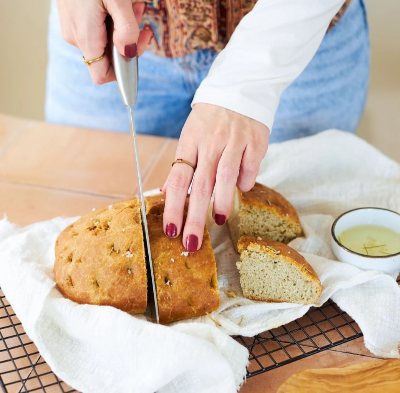*Pineut Borrelbrood Focaccia