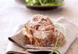 Comtesse du Barry Rillettes van kip en Eekhoorntjesbrood