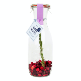 *Pineut Tafelwater Cranberry, Kers & Rozemarijn
