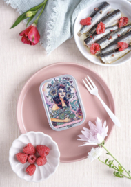 La Perle des Dieux Sardines Vintage SardinesVintage Sardines 2023 COSSAIS “The happy news from Melle Perle”