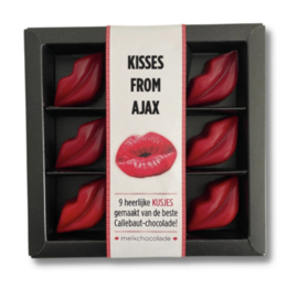 Kusjes: Kisses from AJAX (Melk Callebaut Chocolade)