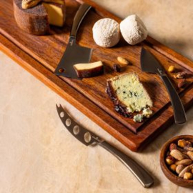 Pure Acacia Wood Serveerplank recht met Sapgoot 69 x20 x 2 cm