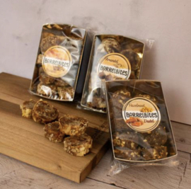 *Borrelbites - Vijgen-Amandel (op de kaasplank)