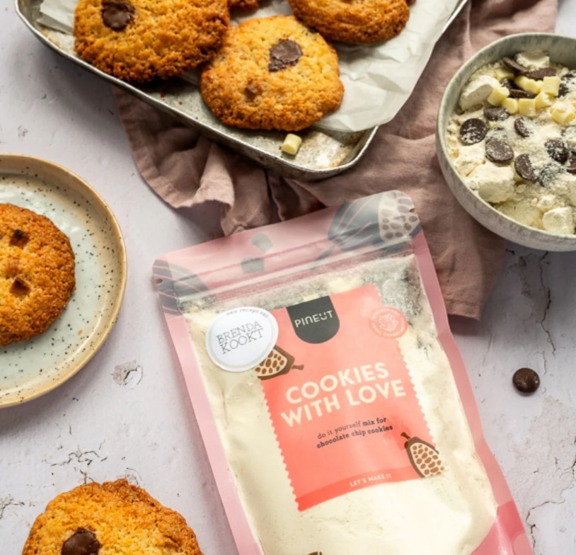 *Pineut Cookies with love