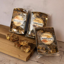 Borrelbites Abrikoos-Pistache (op de kaasplank)