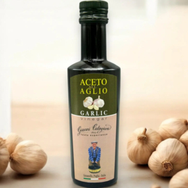 Gianni Calogiuri Wijnazijn Knoflook