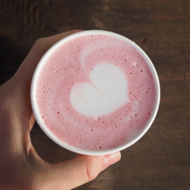 BARÚ Pink Chai Latte