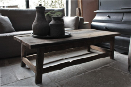 Oud houten salontafel 150x70 cm