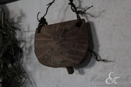 Oude houten bel