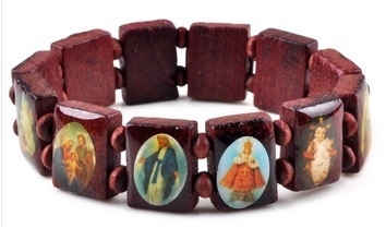 Religieus houten armbandje