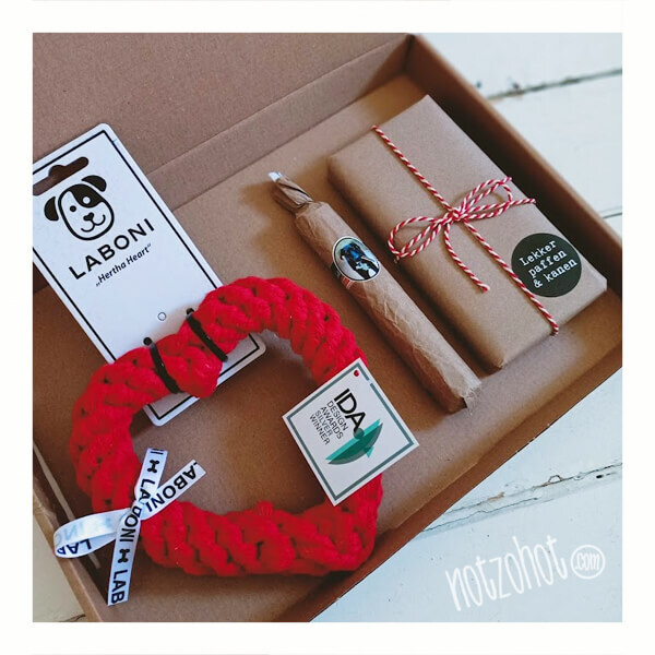 speelgoed en snacks cadeau voor hond