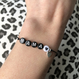 Armbandje: mama